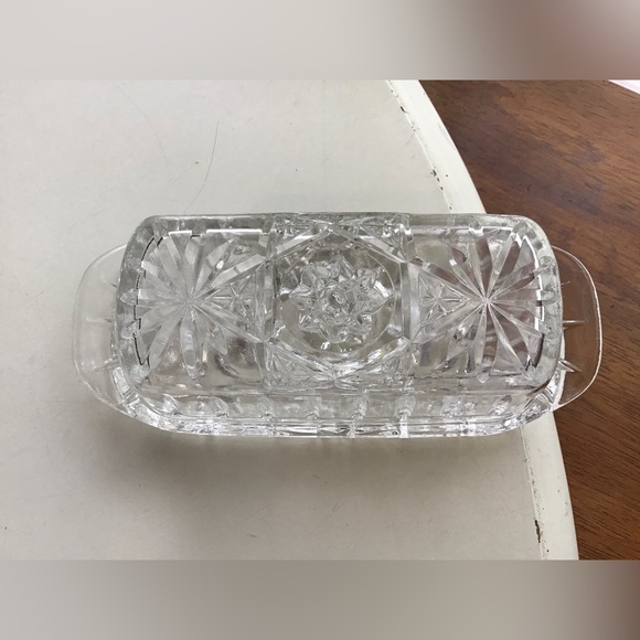 Anchor Hocking Glass Butter Dish with Lid - Picture 3 of 3